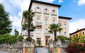 Albergo Hotel Tesserete
